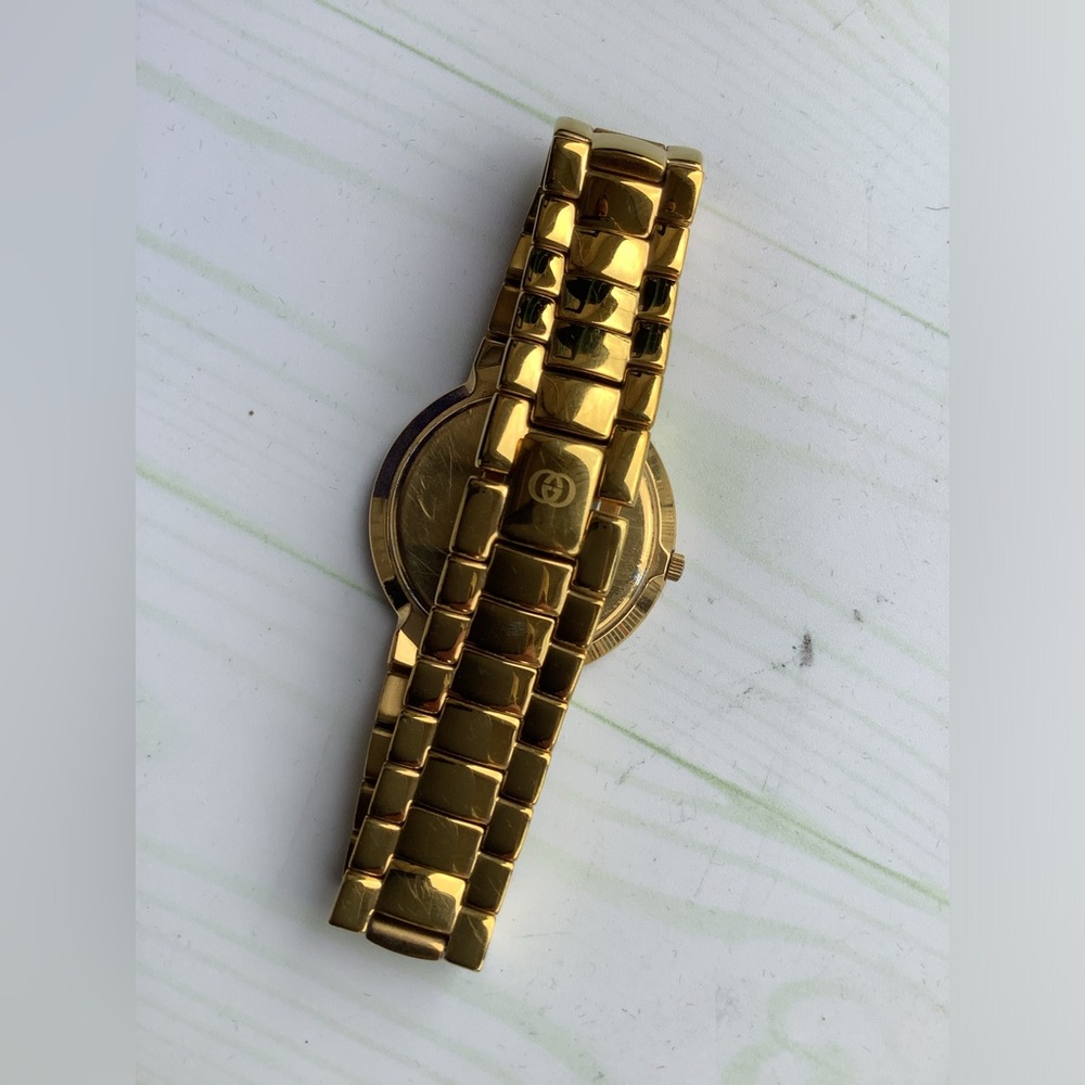 Authentic GUCCI dress watch🌟UNISEX🌟 - Picture 10 of 15
